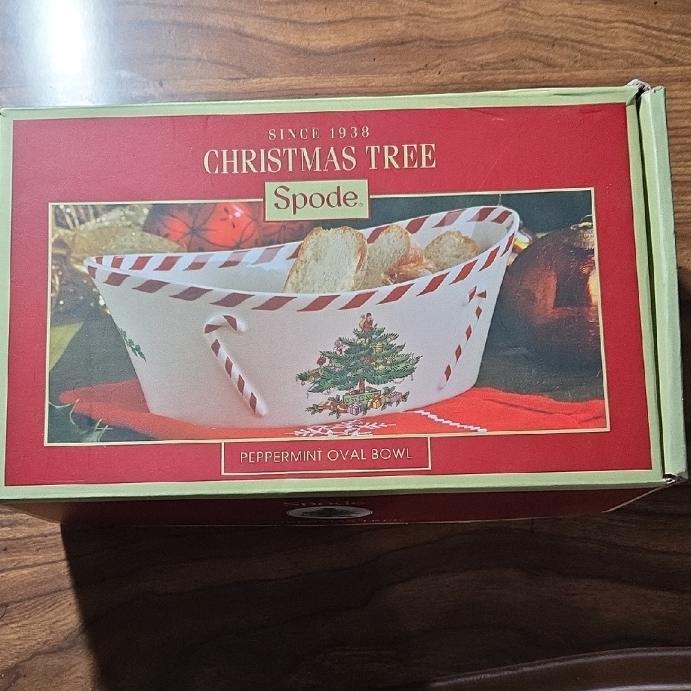 Spode Christmas Tree Peppermint Design Bowl